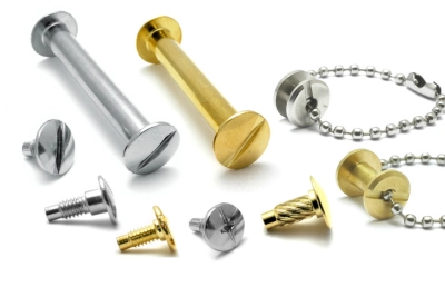 Buchschrauben aus Metall
