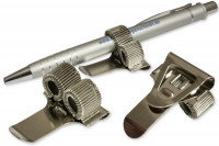 Stifthalter aus Metall<br> mit Clip zum Anstecken,<br> vernickelt