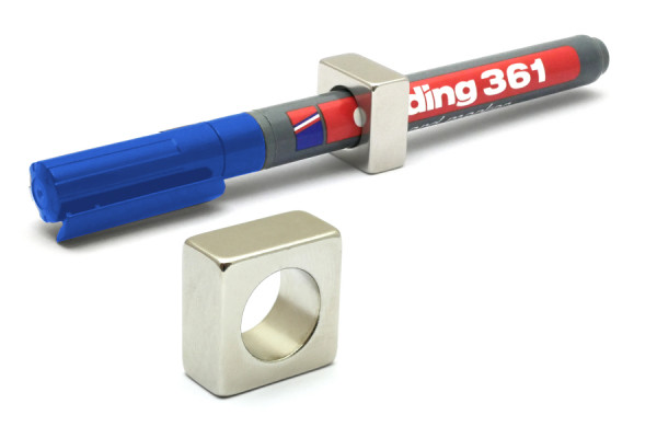 Magnet-Stifthalter, 20 x 20 x 10 mm, 13 mm Ø Loch, vernickelt